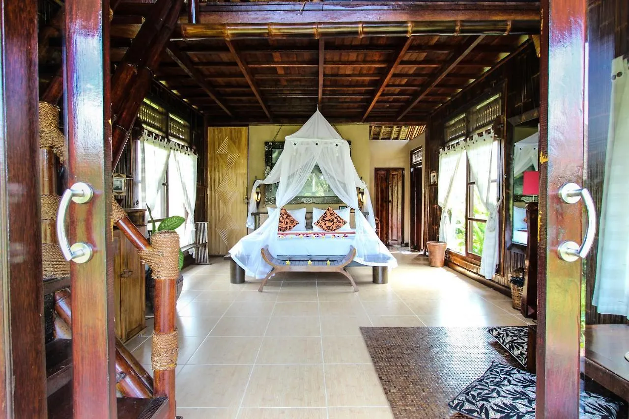 Ubud Hidden Villa Yone Village Indonesia